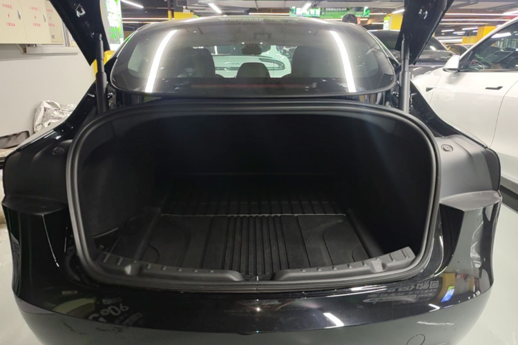 Tesla Model 3 2025 #19 Tesla Model 3 2025 car image #19