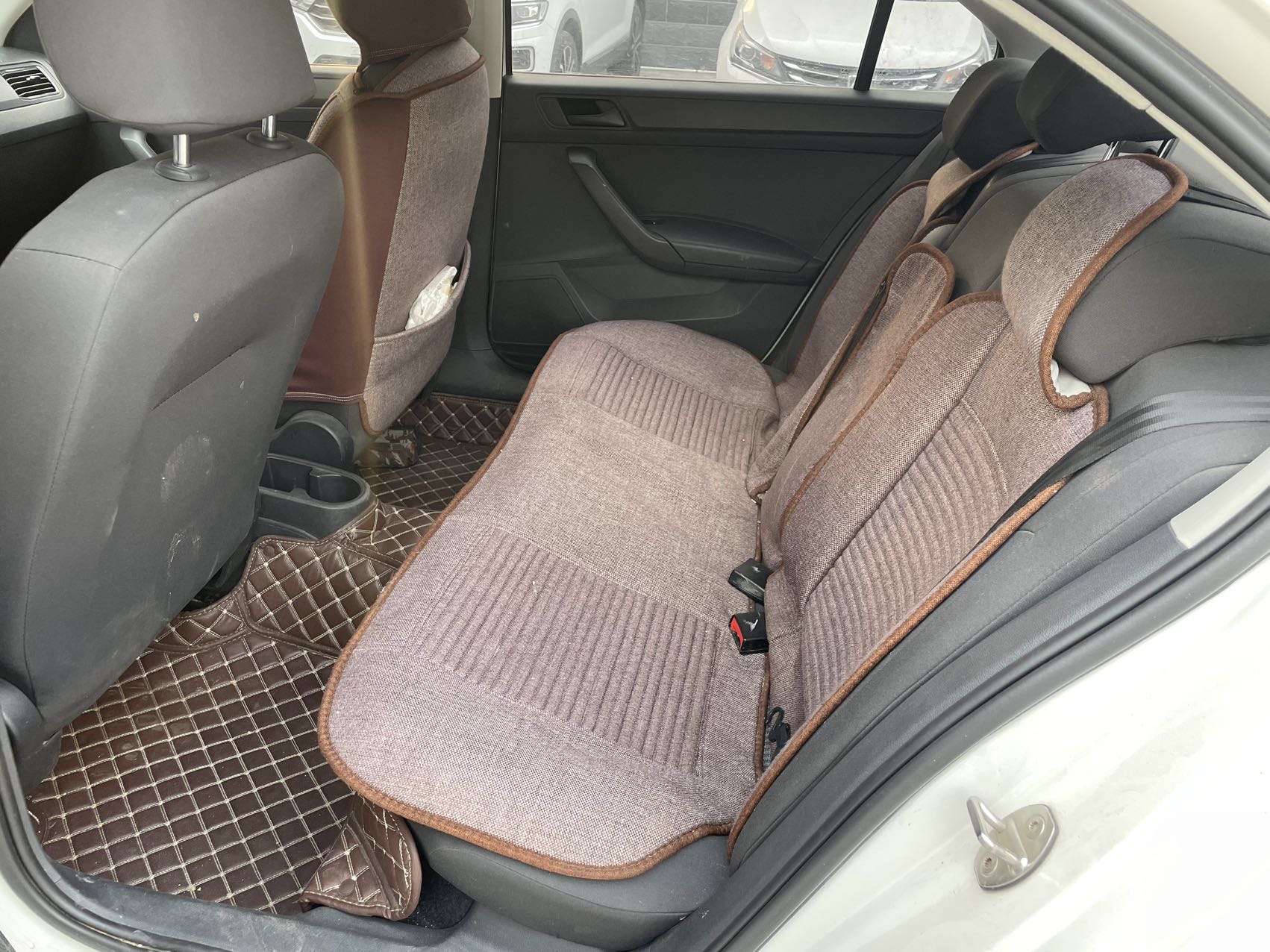 Volkswagen Santana 2022 car image #6