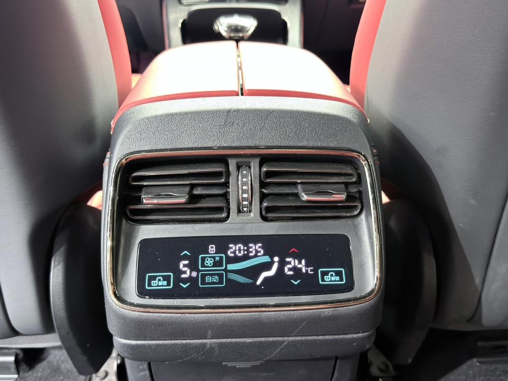 BYD Han 2021 car image #12