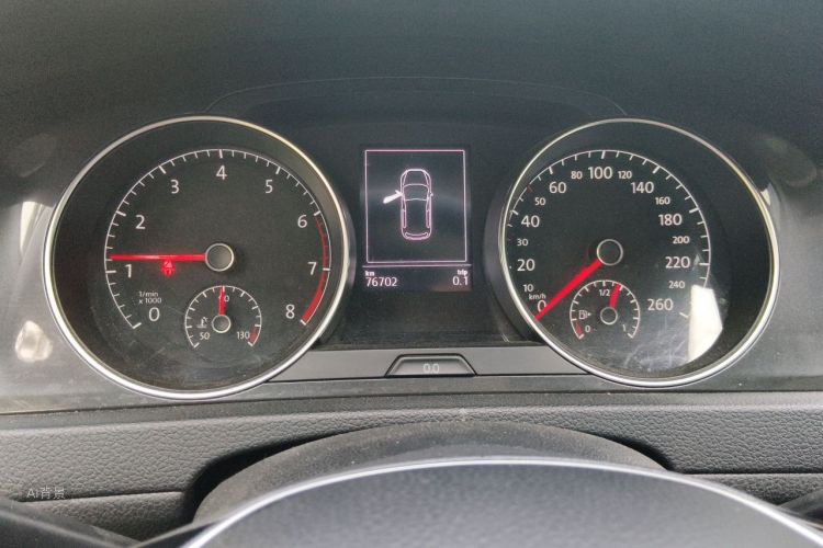 Volkswagen Golf 2019 car image #14