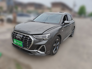 Audi Q3 2023 car image 