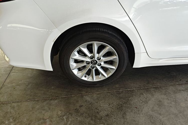 Toyota Corolla 2021 #10 Toyota Corolla 2021 car image #10