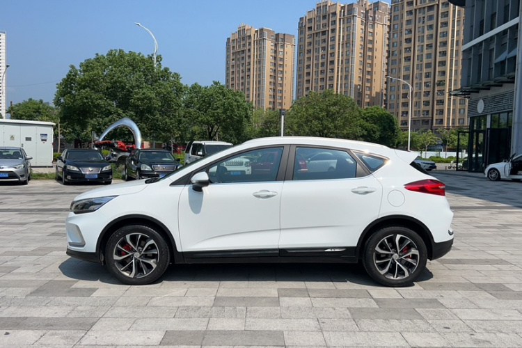 GEELY Emgrand GS 2019 #12 GEELY Emgrand GS 2019 car image #12