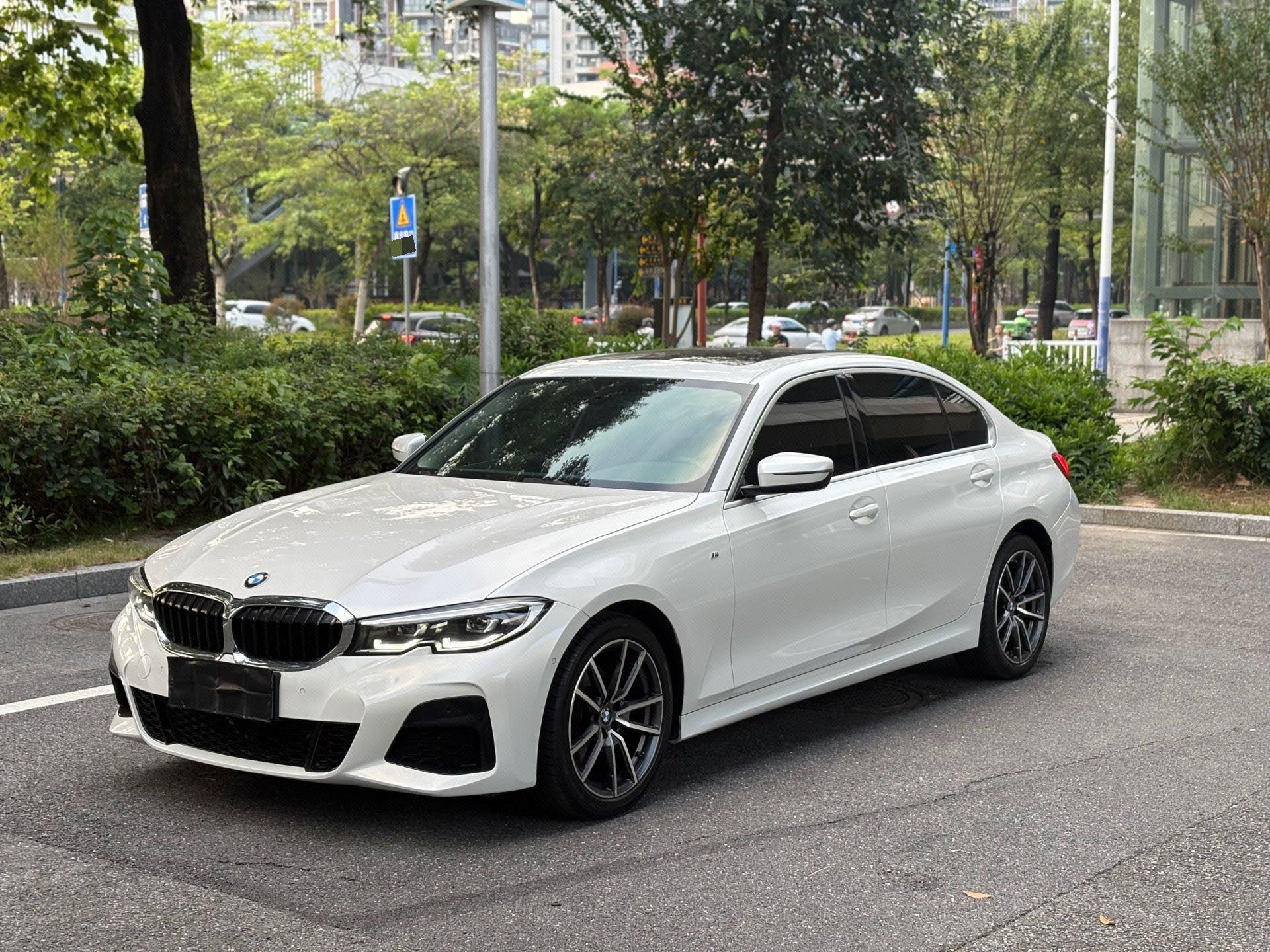 BMW 3 Series 2020 car image 