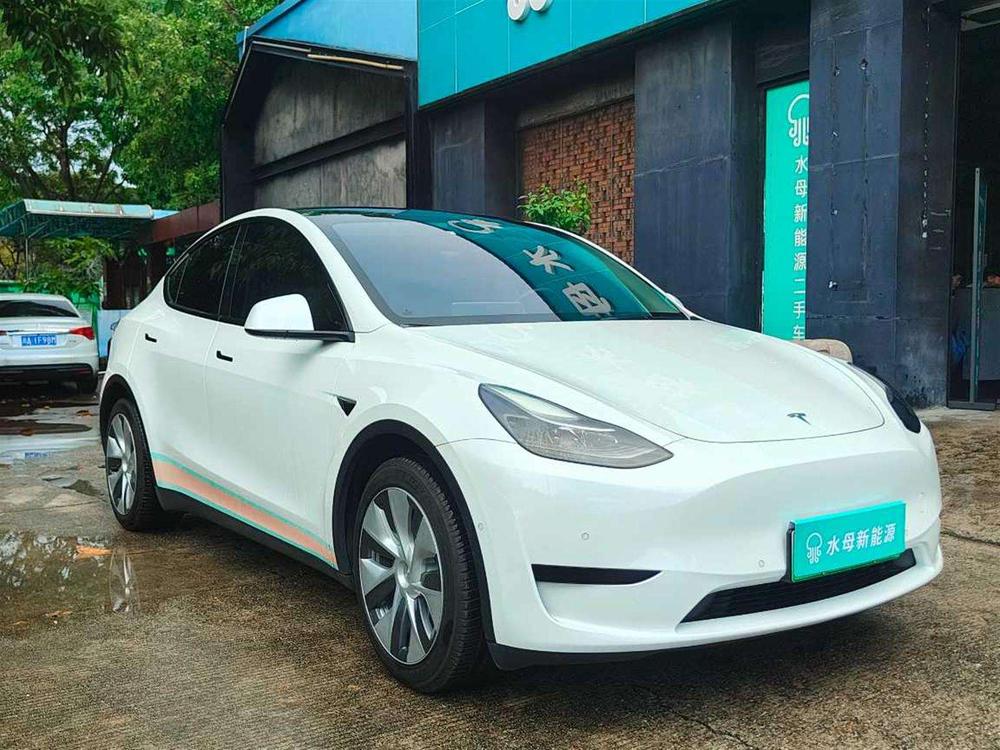 Tesla Model Y 2022 #3 Tesla Model Y 2022 immagine di auto #3