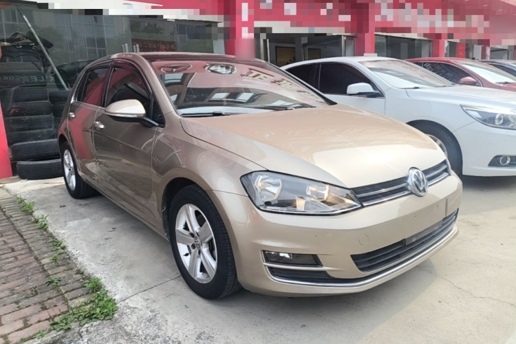 Volkswagen Golf 2016 car image #6