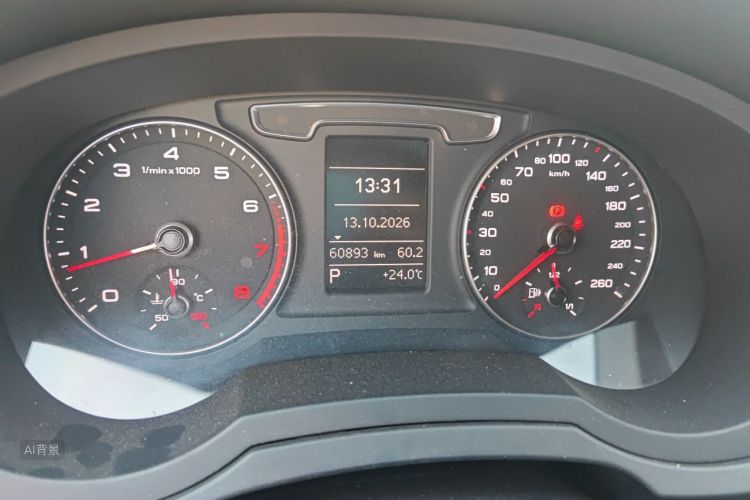 Audi Q3 2019 صورة سيارة #14