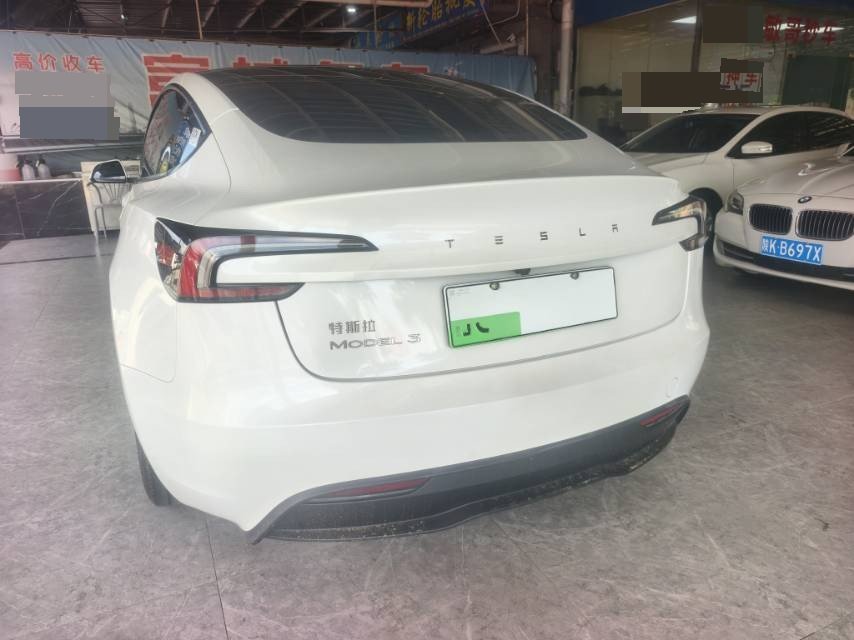 Tesla Model 3 2024 #3 Tesla Model 3 2024 car image #3