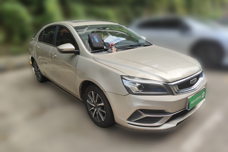 GEELY Emgrand 2019 car image #4