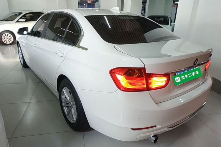 BMW 3 Series 2015 #5 BMW 3 Series 2015 car image #5