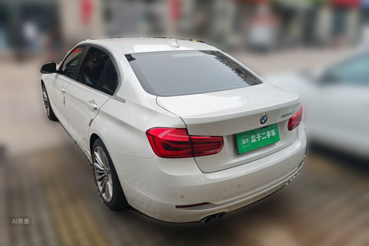 BMW 3 Series 2018 car image #5
