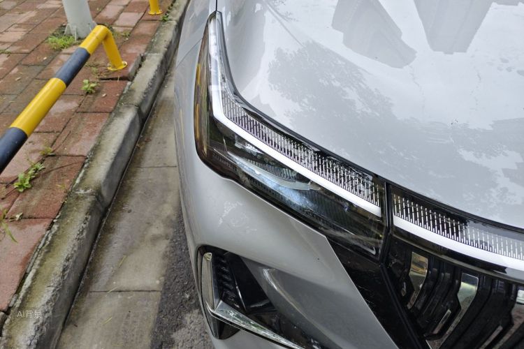 GEELY Boyue L 2026 изображение автомобиля #8