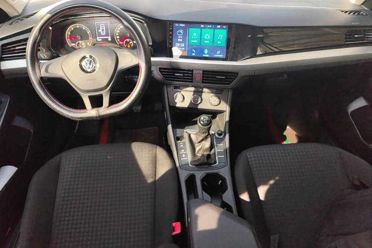 Volkswagen Bora 2020 car image #10
