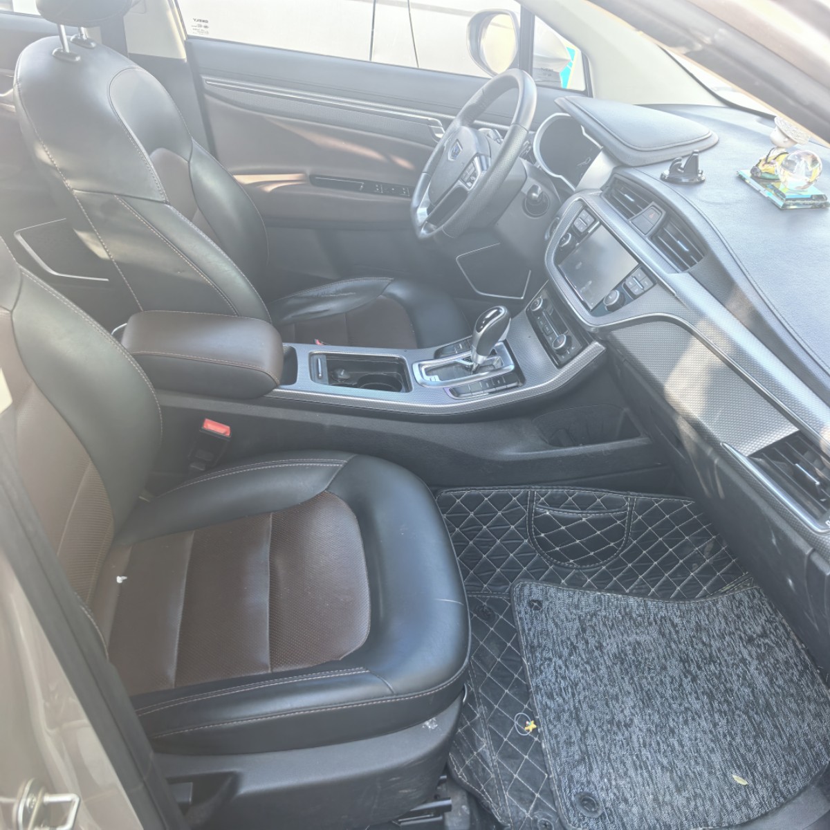 GEELY Emgrand GS 2017 car image #10