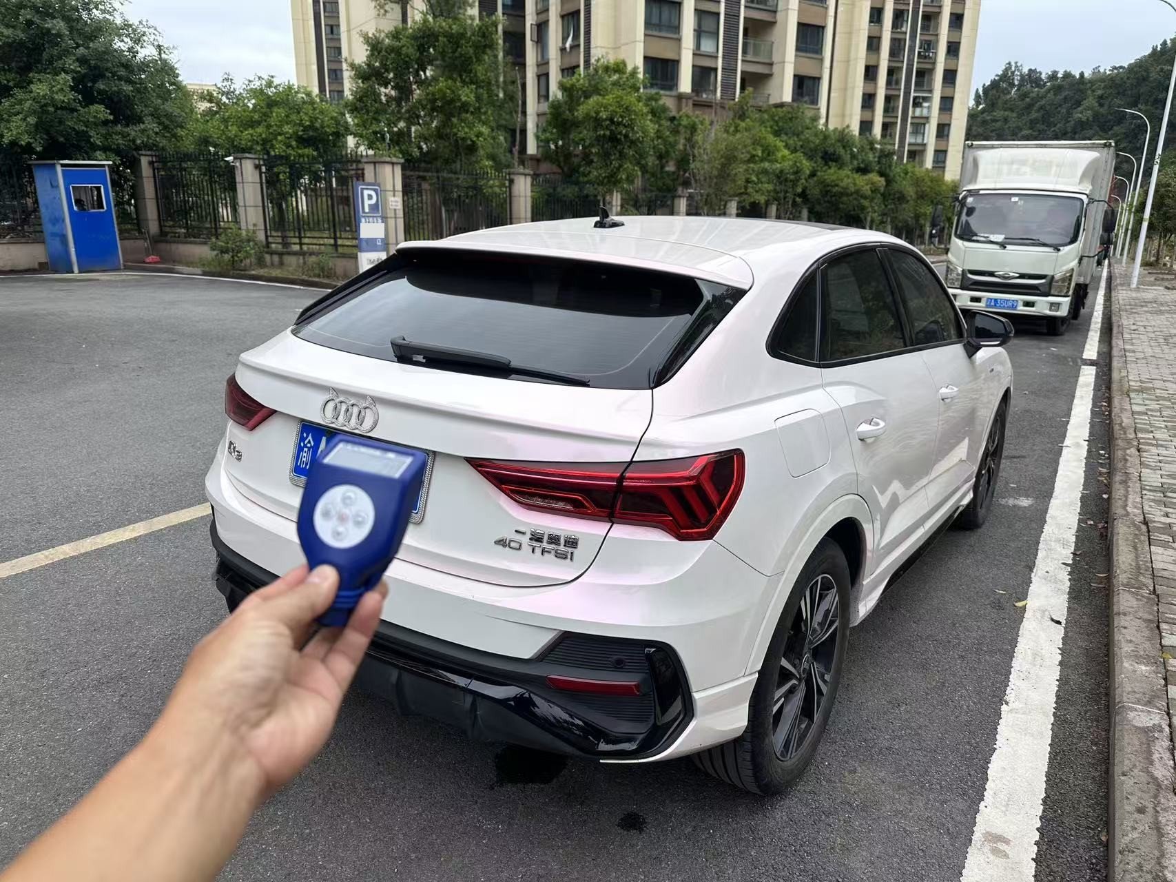 Audi Q3 Sportback 2023 immagine di auto #11