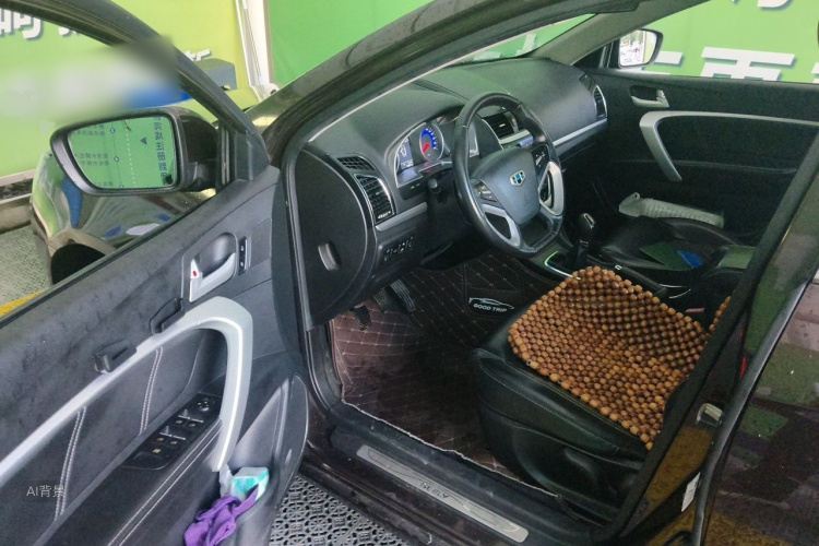 GEELY Emgrand 2016 car image #18