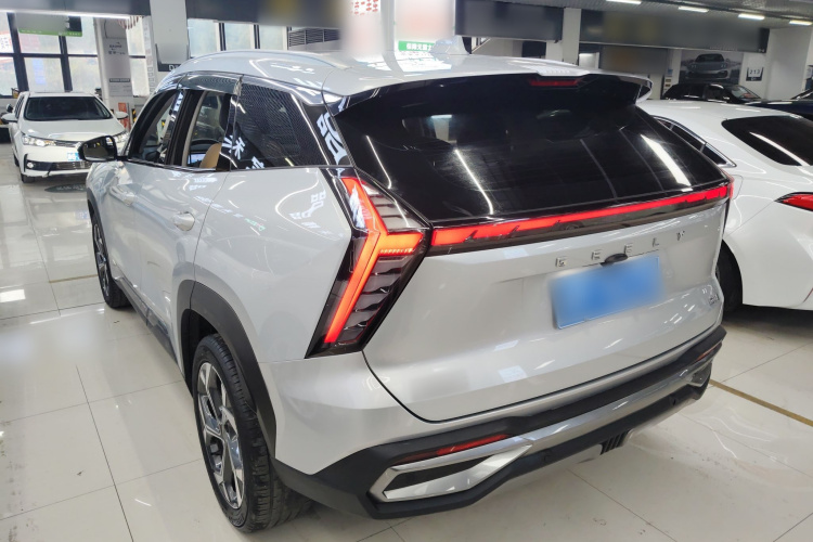 GEELY Boyue L 2023 صورة سيارة #5