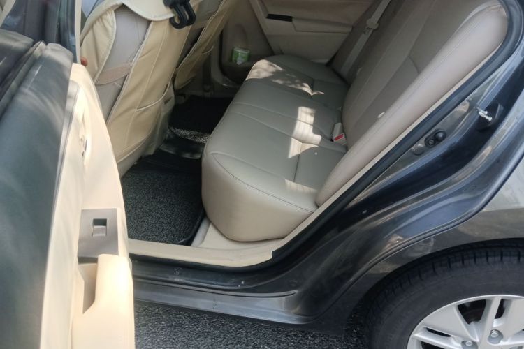 2015 #10 2015 car image #10