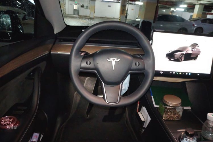 Tesla Model Y 2023 #12 Tesla Model Y 2023 car image #12