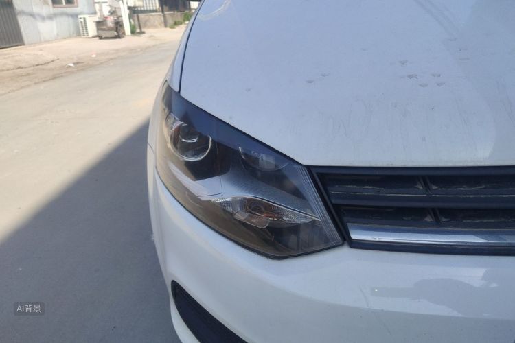 Volkswagen Polo 2018 car image #8