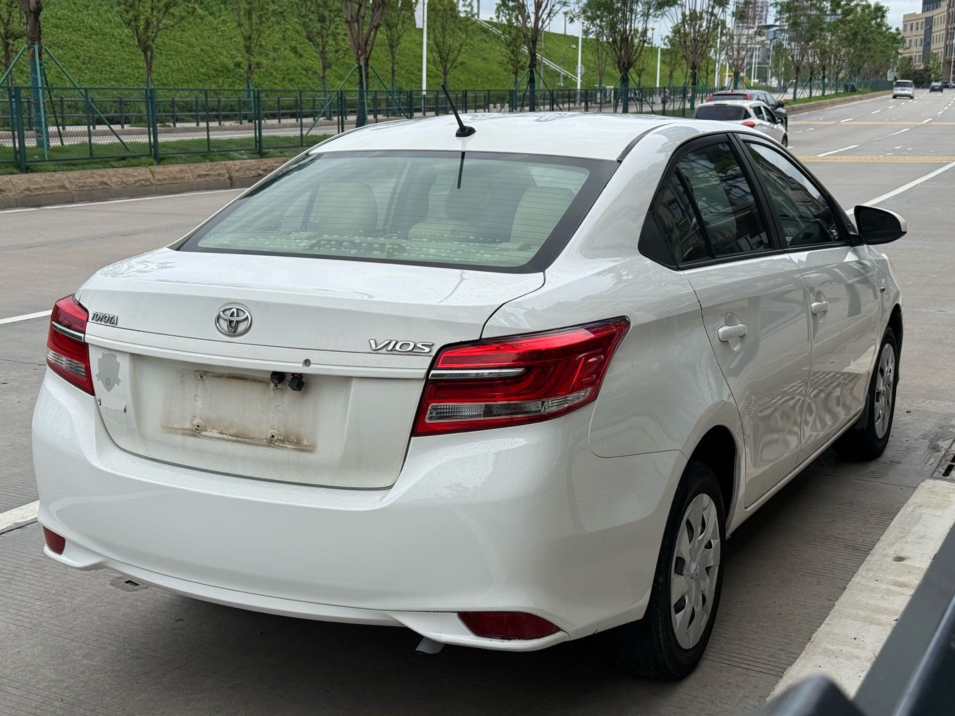 Toyota Vios 2018 car image #9
