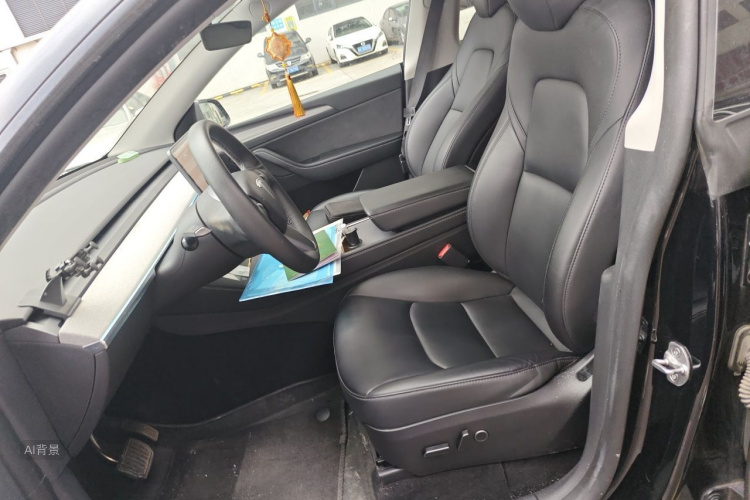 Tesla Model Y 2023 #17 Tesla Model Y 2023 car image #17