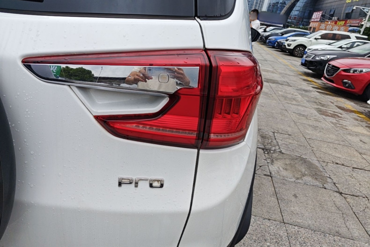 BYD Yuan Pro 2023 #8 BYD Yuan Pro 2023 car image #8