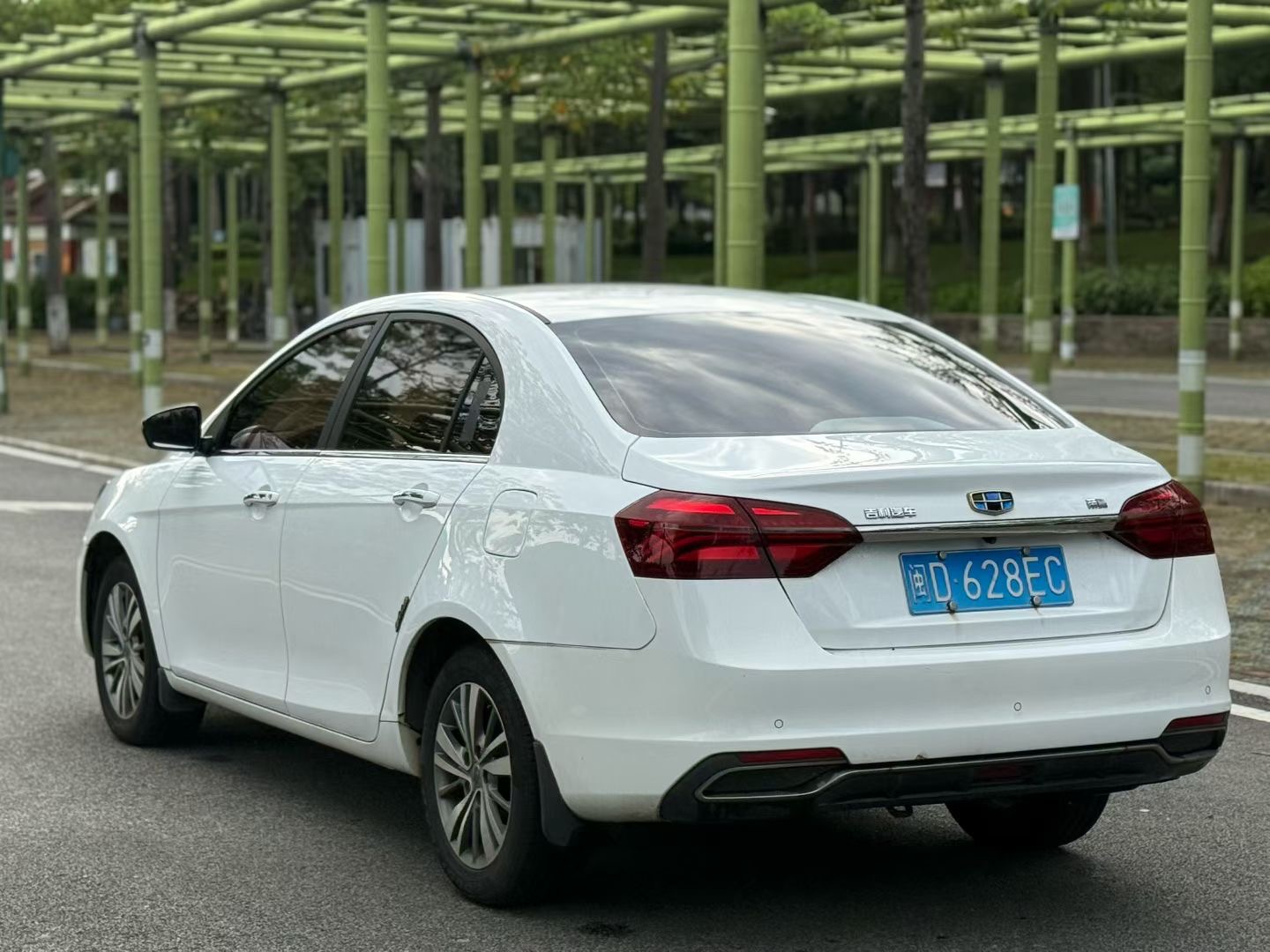 GEELY Emgrand 2018 #6 GEELY Emgrand 2018 car image #6