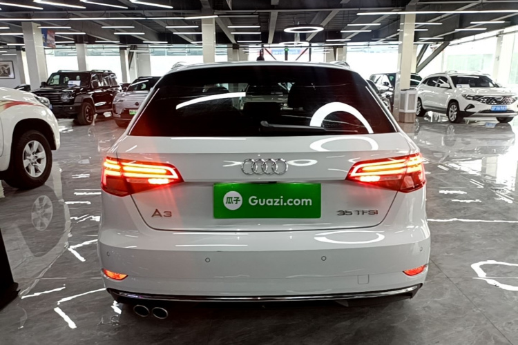 Audi A3 2019 #4 Audi A3 2019 car image #4