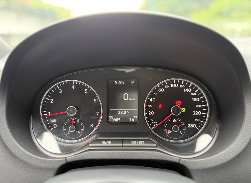 Volkswagen Polo 2016 car image #11