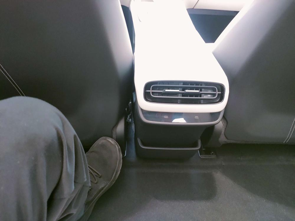 MI SU7 2025 #20 MI SU7 2025 car image #20