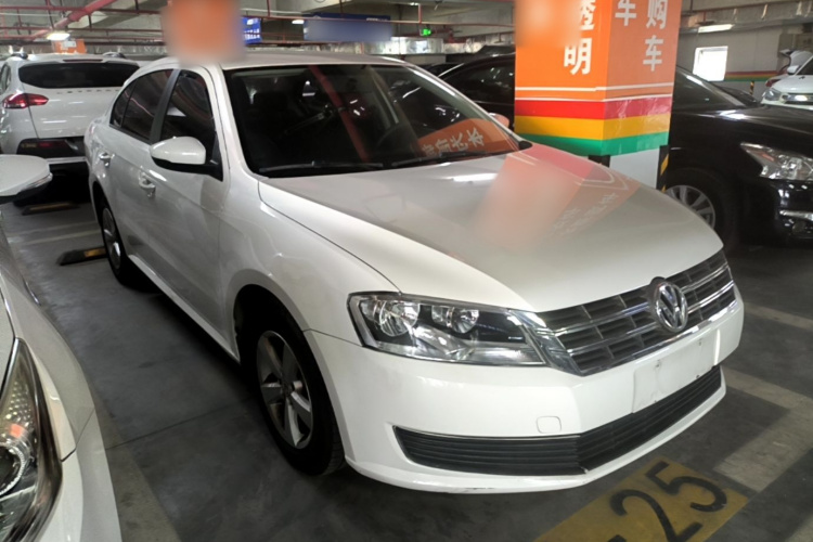Volkswagen Lavida 2017 car image #4