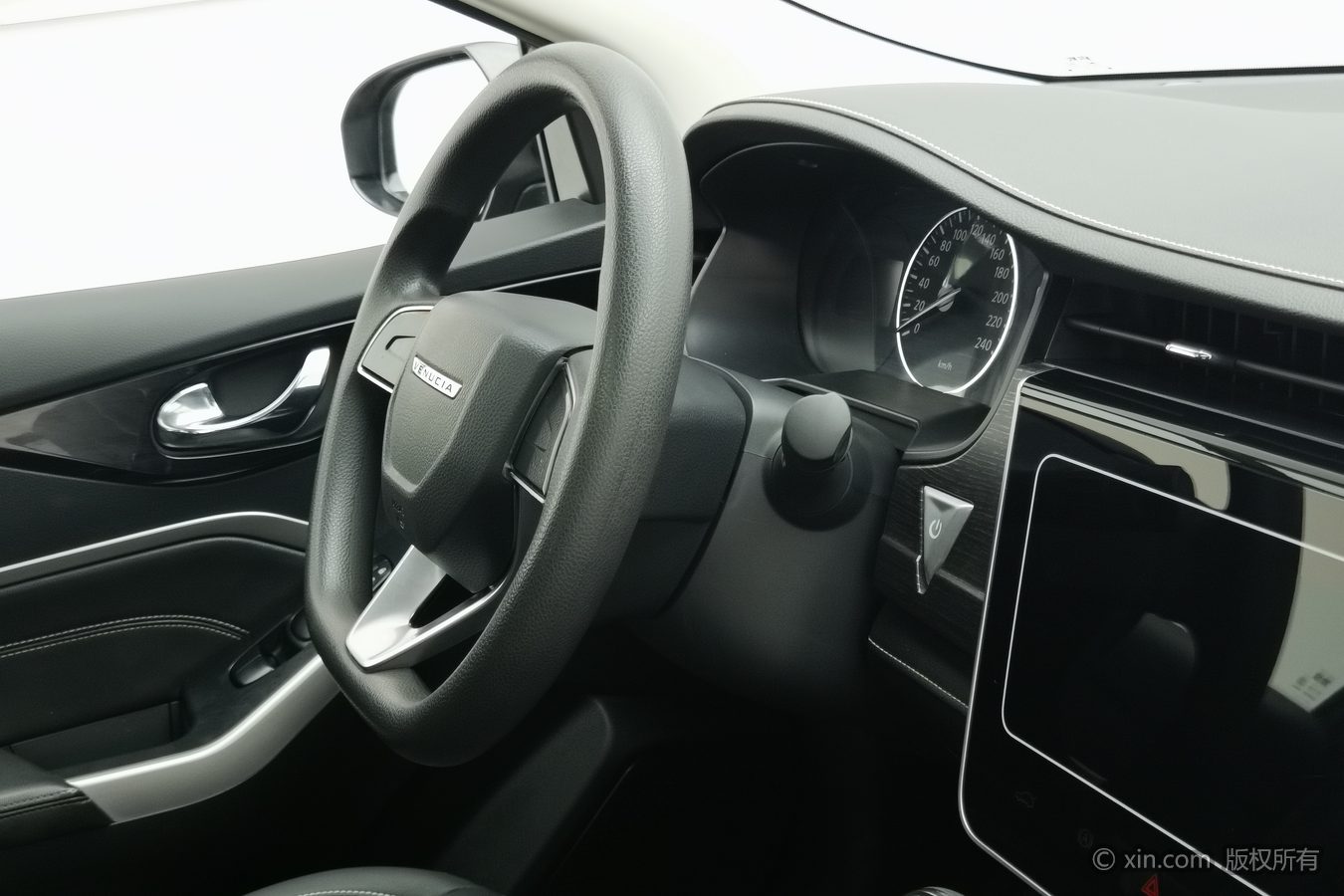 2024 car image #23