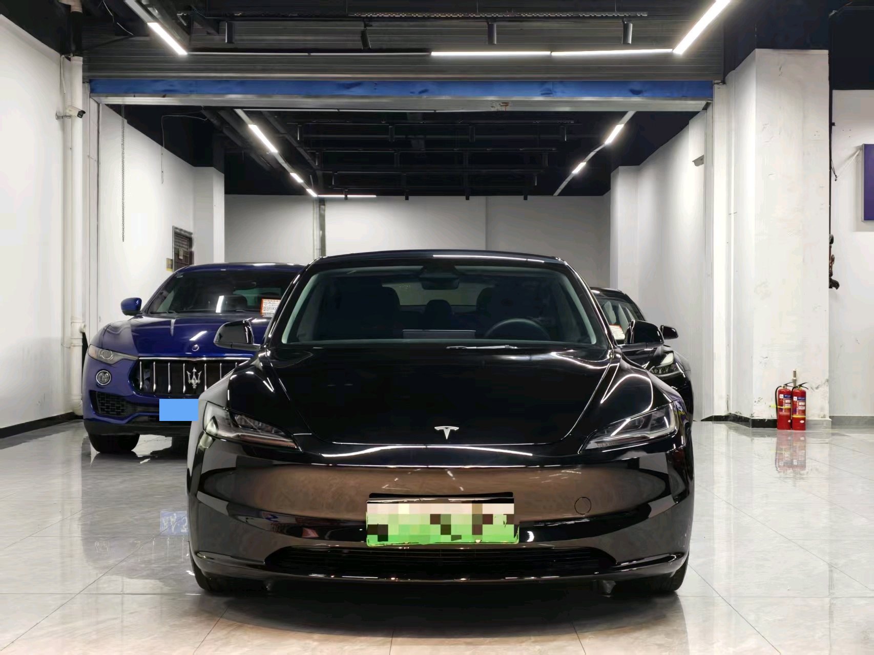 2023 car image #2