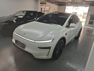 Tesla Model Y 2025 Tesla Model Y 2025 car image