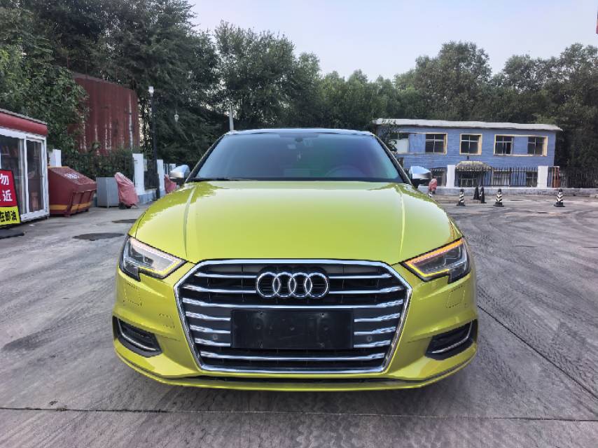 2018 imagen de coche #2