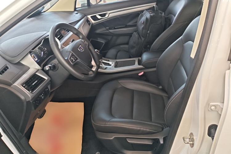 GEELY Emgrand GS 2019 #15 GEELY Emgrand GS 2019 car image #15