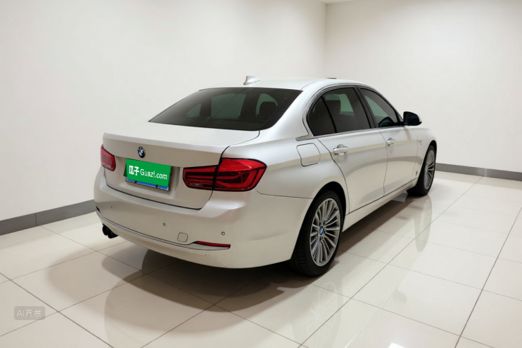 BMW 3 Series 2018 #7 BMW 3 Series 2018 car image #7