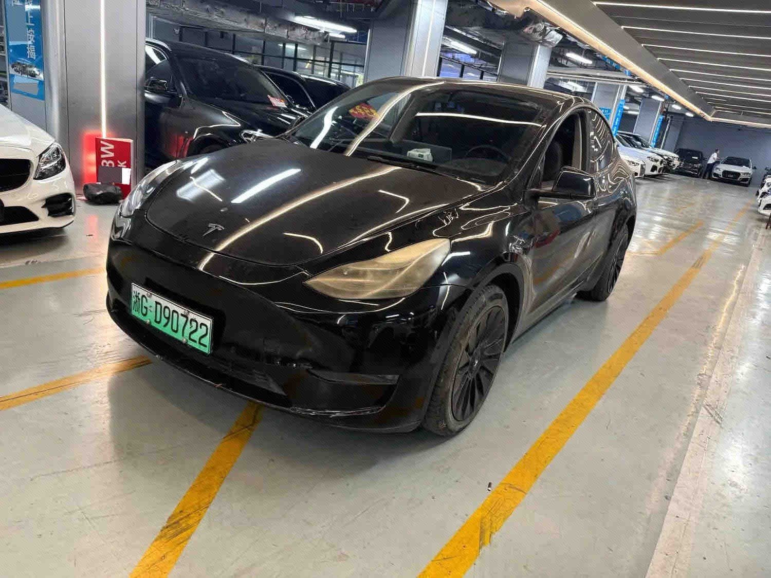 Tesla Model Y 2023 Tesla Model Y 2023 car image