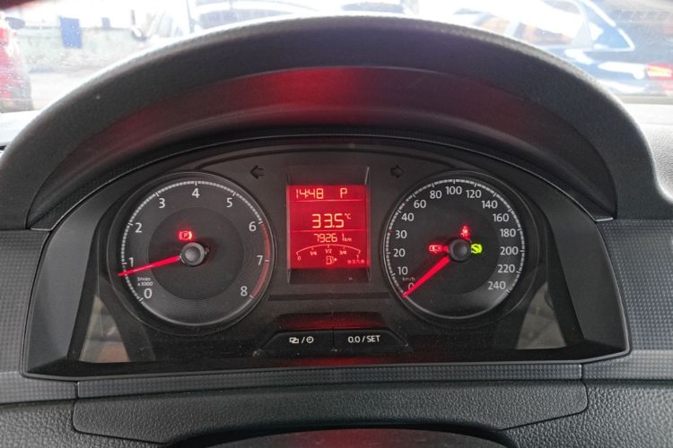 Volkswagen Santana 2016 car image #12