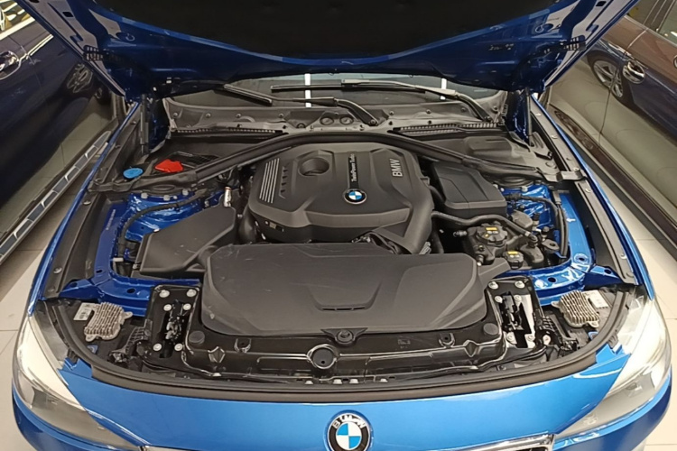BMW 3 Series GT 2019 #20 BMW 3 Series GT 2019 car image #20