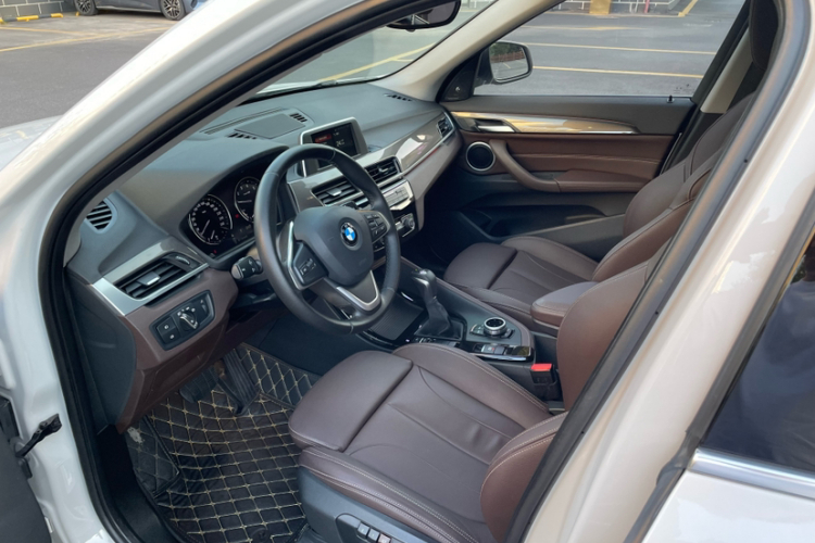 BMW X1 2019 #12 BMW X1 2019 car image #12