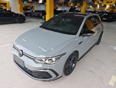 Volkswagen Golf 2021 car image 