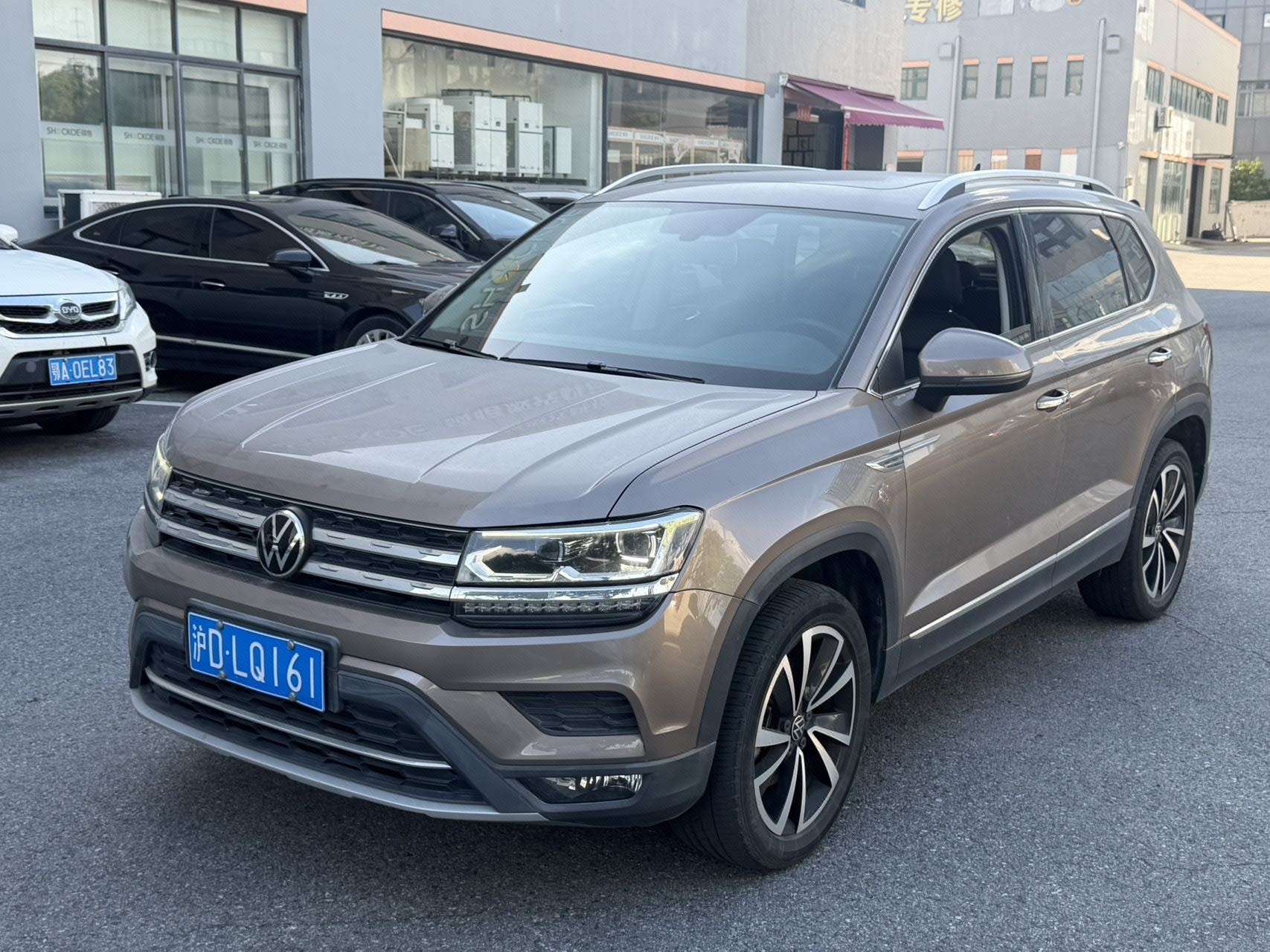 2020 immagine di auto 