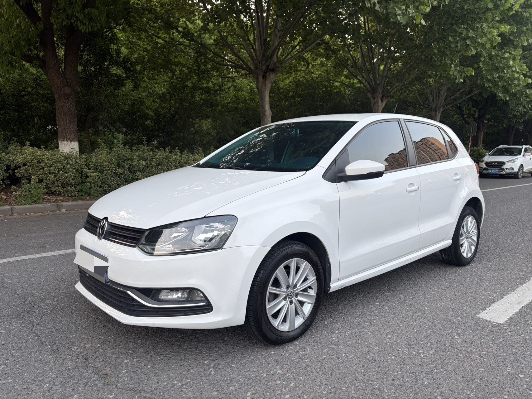 Volkswagen Polo 2017 Volkswagen Polo 2017 car image