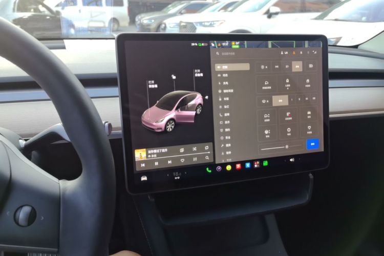 Tesla Model Y 2021 #13 Tesla Model Y 2021 immagine di auto #13