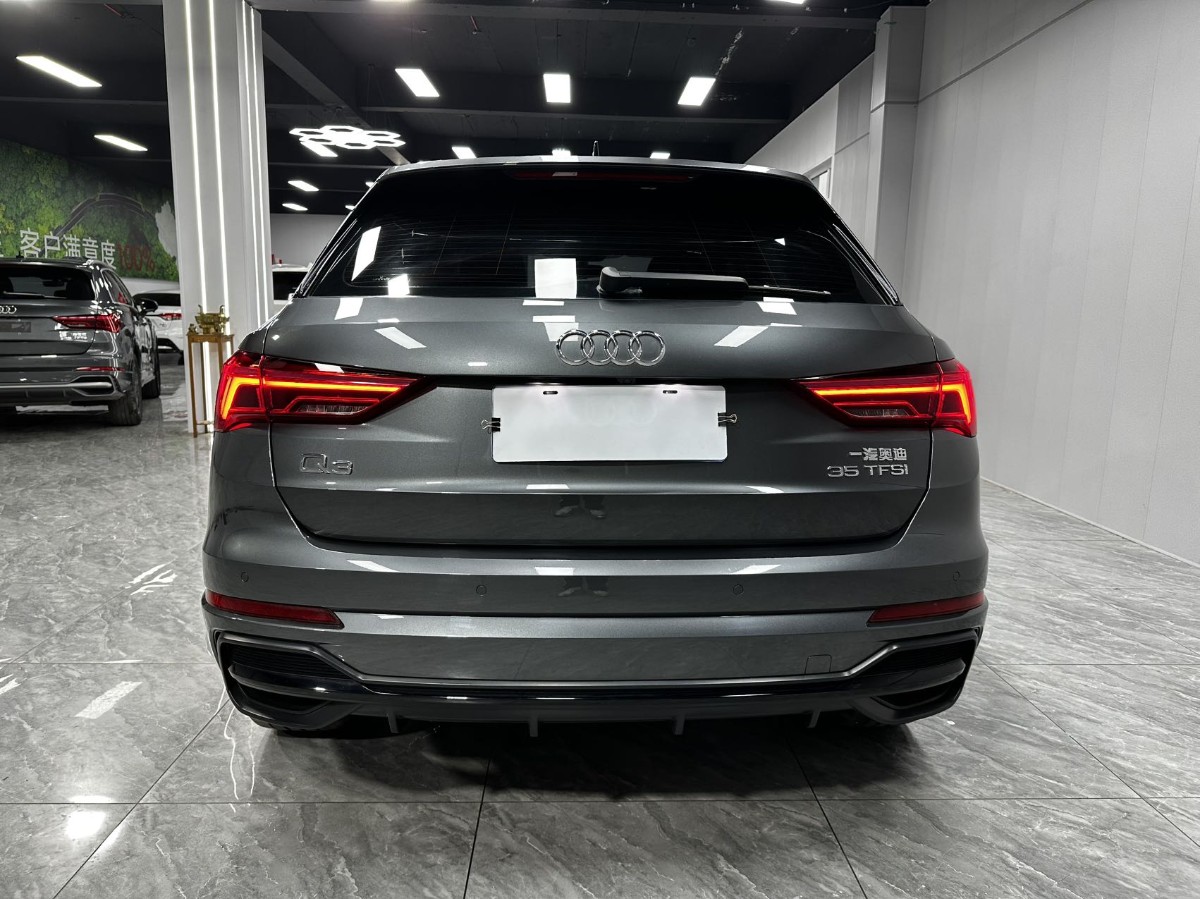 Audi Q3 2022 #8 Audi Q3 2022 car image #8