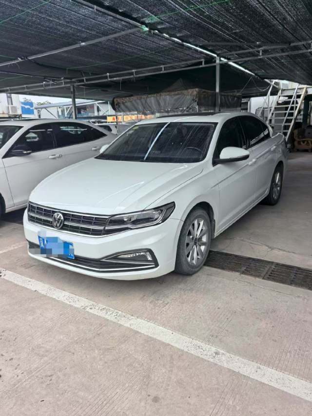 Volkswagen Bora 2021 car image 
