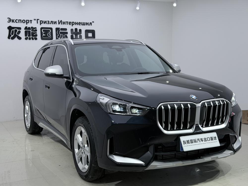 BMW X1 2023 car image #3