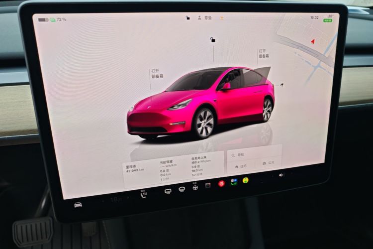 Tesla Model Y 2022 #12 Tesla Model Y 2022 car image #12